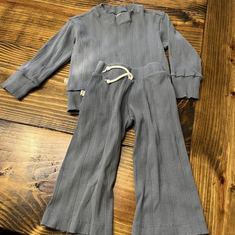 Childhoods Clothing Rib Knit Lounge Set Pacific Blue Size 3T Toddler Sweats